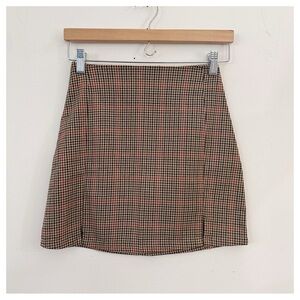 Brandy Melville khaki plaid skirt OS